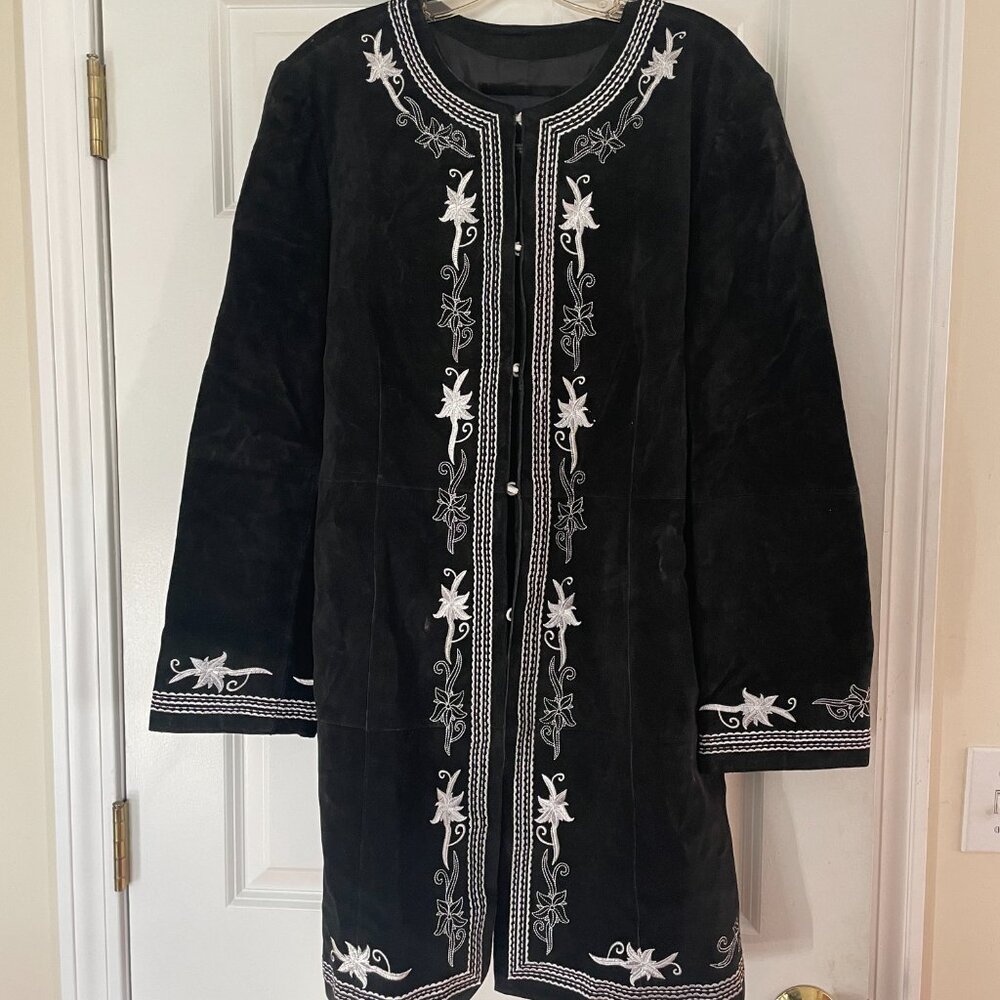 Coat - image 6